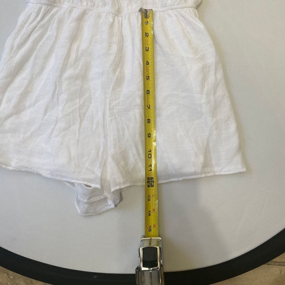 SOLD - The Edit by Seventeen Size L Spaghetti Strap Halter Sleeveless Romper NWT - Picture 13 of 15